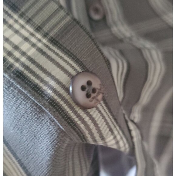 2 Vtg Tony Hawk Skateboard Shirts. Men L. Short Sleeve Button Down Sport Branded - Picture 14 of 16